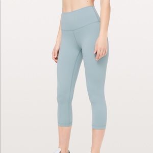 Lululemon wunder under high-rise crop 21”